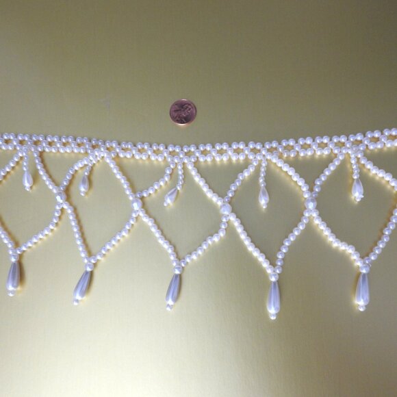 Faux Pearls Beaded Christmas Tree Garland 6 ft The House of Louis Nichole - Picture 5 of 11